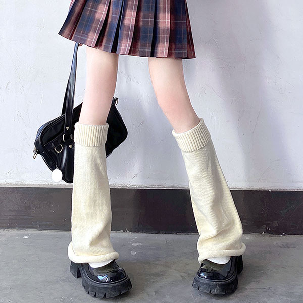 FLARE LEG WARMER