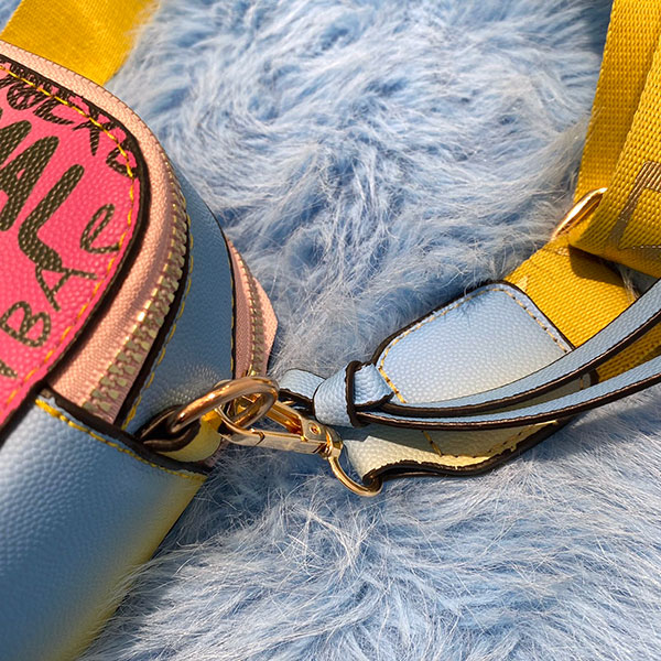 GRAFFITI SHOULDER BAG