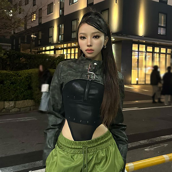 BUCKLE HIGH CUT JACKET