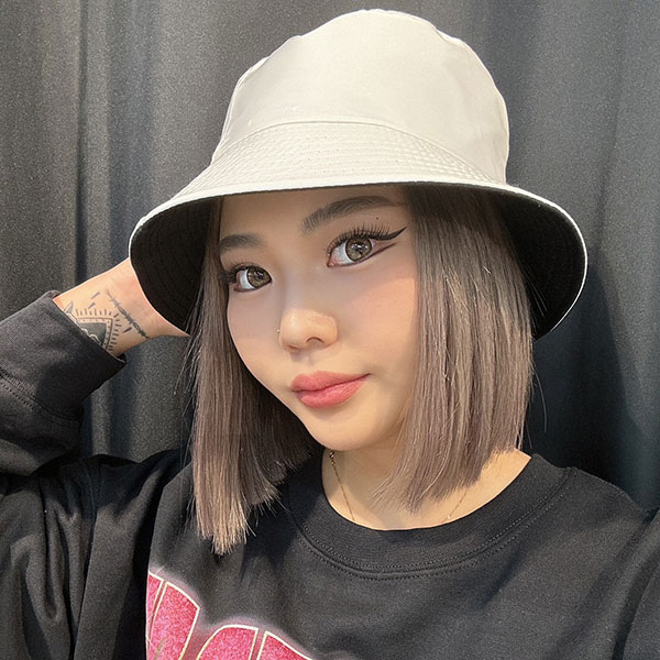METALLIC BUCKET HAT