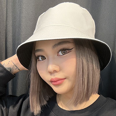METALLIC BUCKET HAT