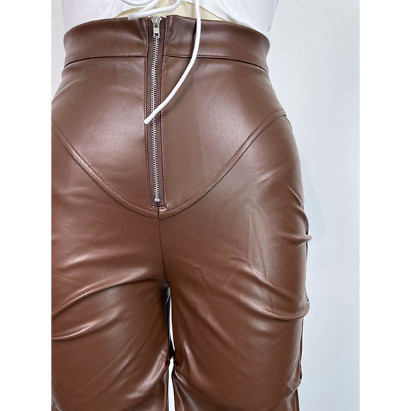 ECO LEATHER SHIRRING PANTS