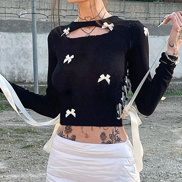 RIBBON LACE UP