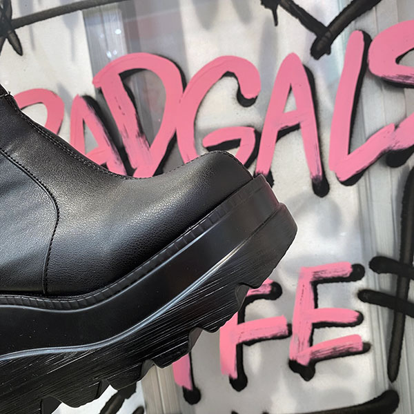 SIDE ZIP PLATFORM BOOTS