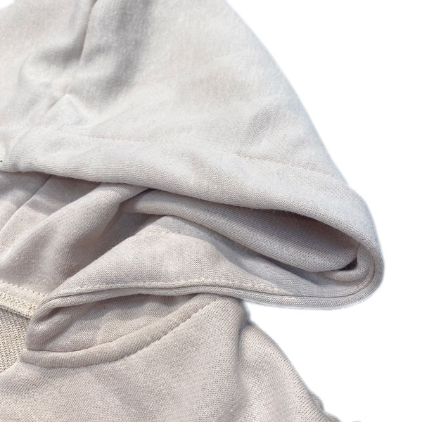 HOLLOW HOODED VEST