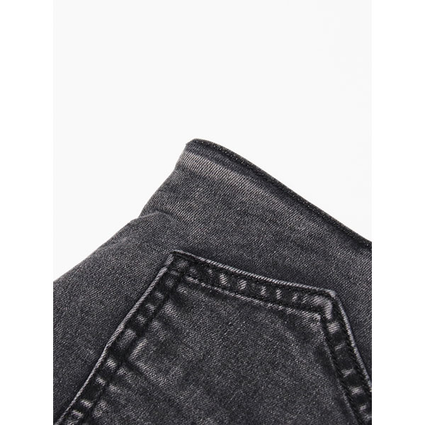 REMAKE DENIM SHORTS