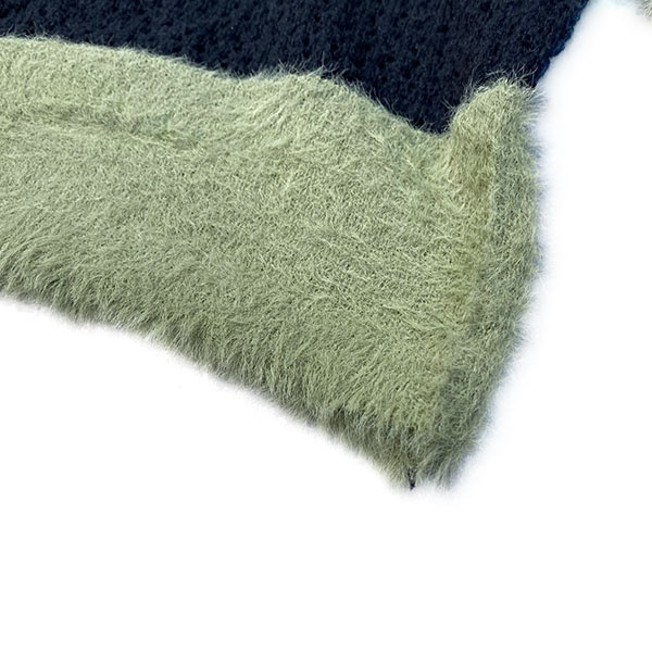 BORDER MOHAIR KNIT