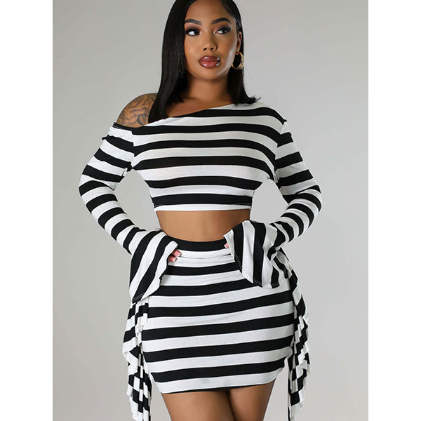 BORDER TWO PIECE