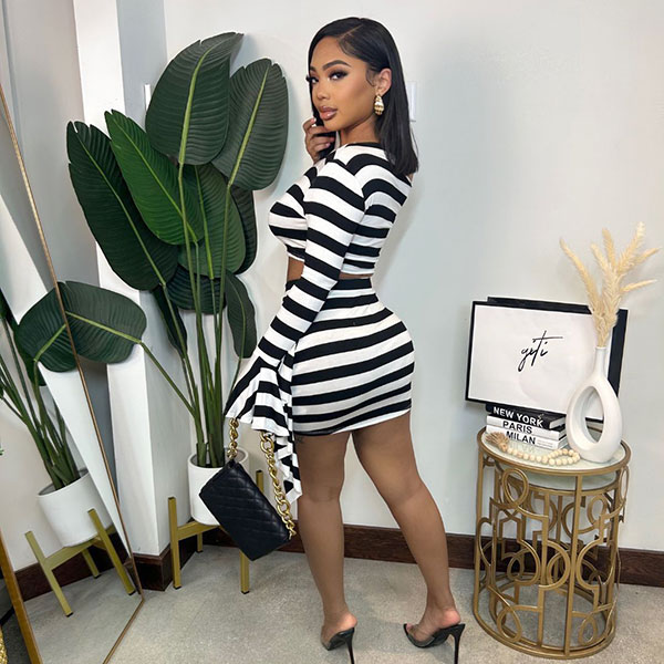 BORDER TWO PIECE