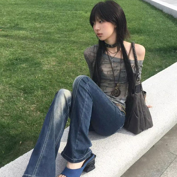 PATTERN SHEER TOP