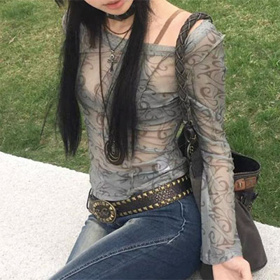 PATTERN SHEER TOP