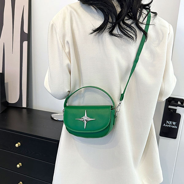 METALLIC STAR SHOULDER BAG