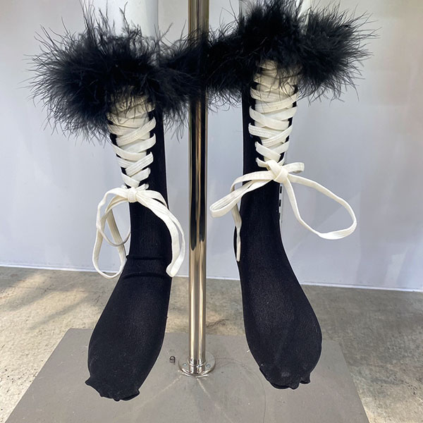 TRIM FUR LACE UP SOCKS
