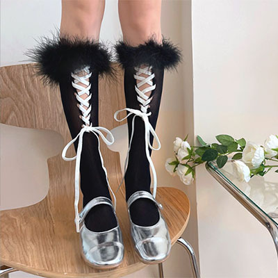 TRIM FUR LACE UP SOCKS