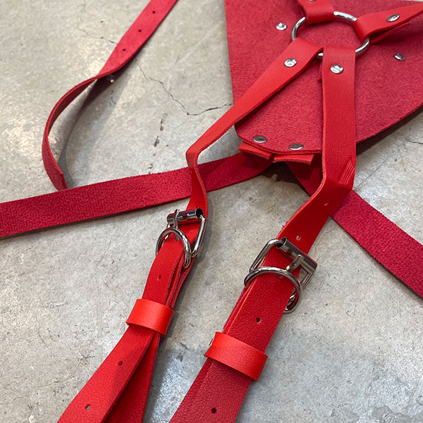 BONDAGE BODY STRAP