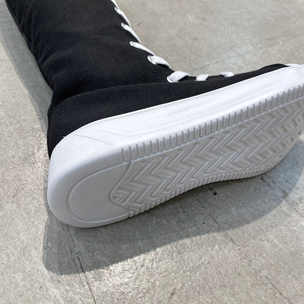 LONG CANVAS SNEAKER
