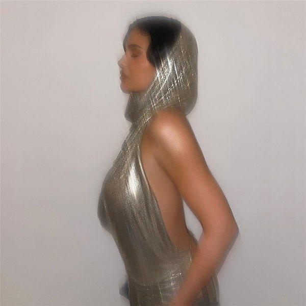 METALLIC HOLLOW TOPS