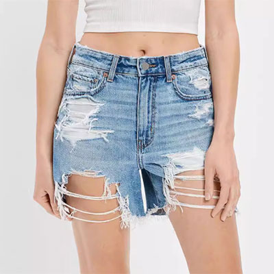DAMAGE DENIM SHORTS
