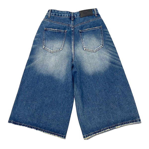 BIG DENIM SHORTS