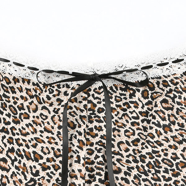 LEOPARD LACE SHORTS