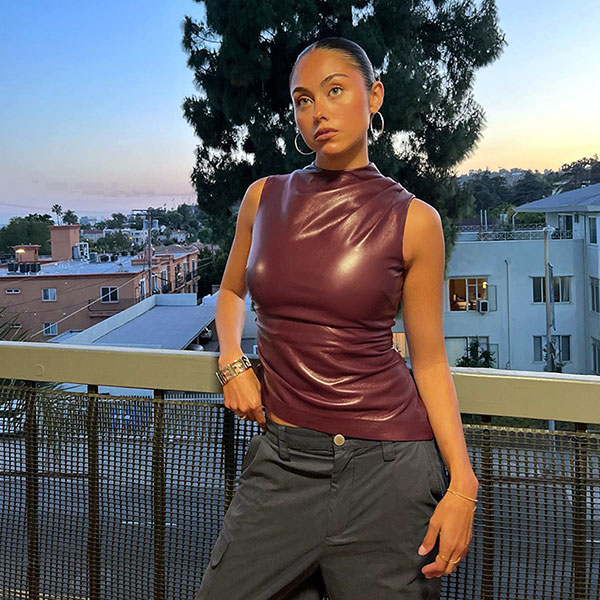 ECO LEATHER NO SLEEVE
