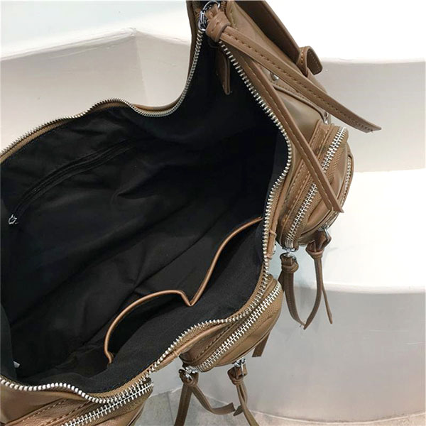 MULTI POCKET SHOULDER BAG