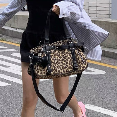 RIBBON SHOULDER BAG
