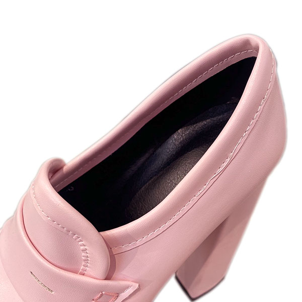 PLATFORM LOAFERS