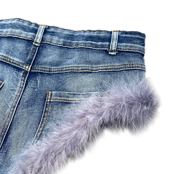 TRIM FUR SHORTS