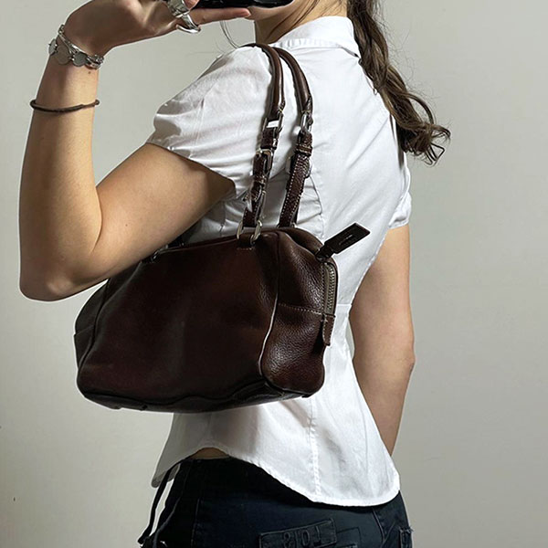 GATHER SLEEVE SHIRT