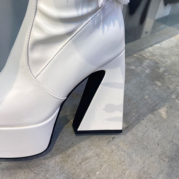 SHAGGY PLATFORM BOOTS