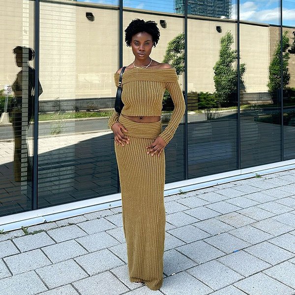 OFF SHOULDER KNIT TWO PIECE