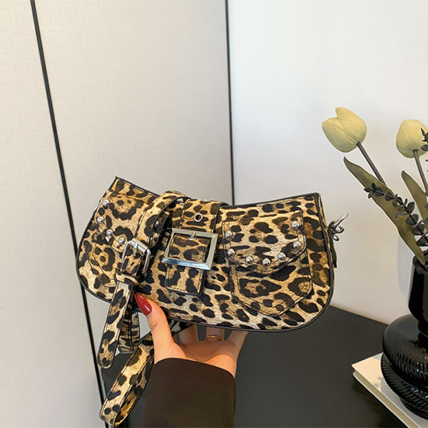 LEOPARD RIVET SHOULDER BAG