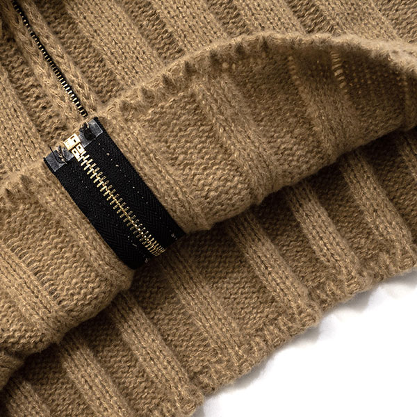 TASSEL ZIP KNIT