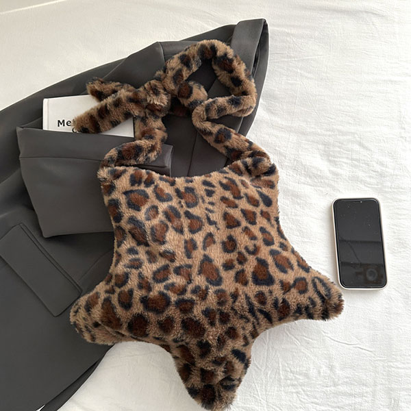 LEOPARD FUR STAR BAG