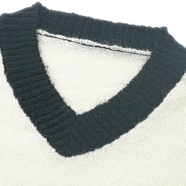SPORTS V-NECK KNIT