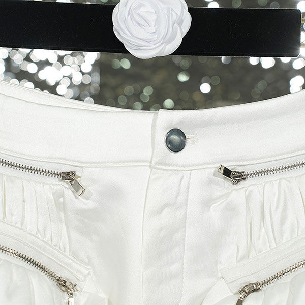 BALLOON ZIP SHORTS