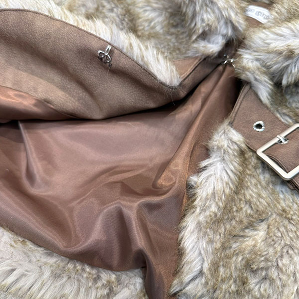 EYELET BELT FUR JACKET