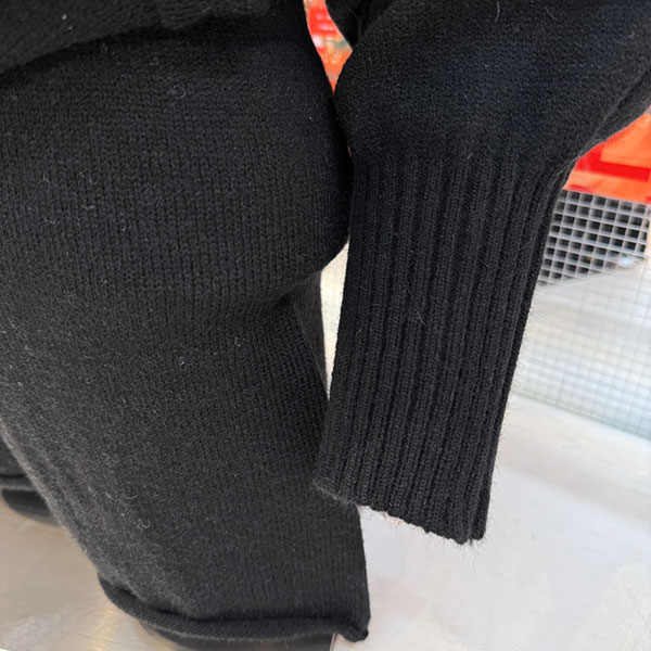 KNIT SET UP