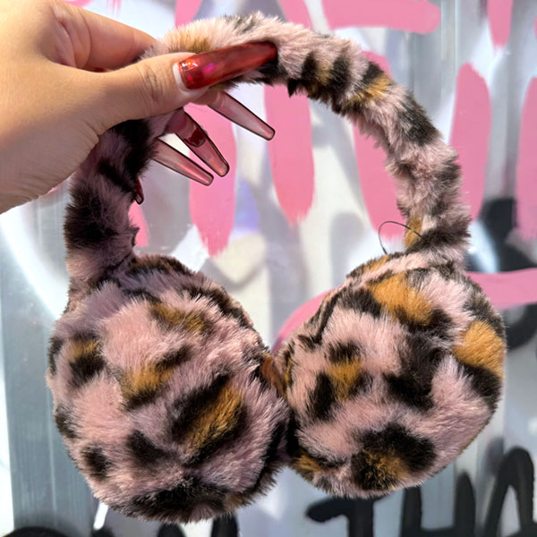 LEOPARD FUR EARMUFFS