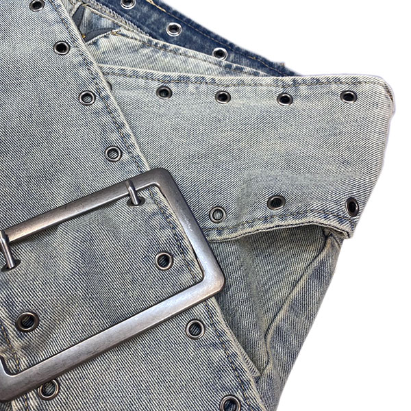 WIDE BELT CROSS DENIM SKIRT