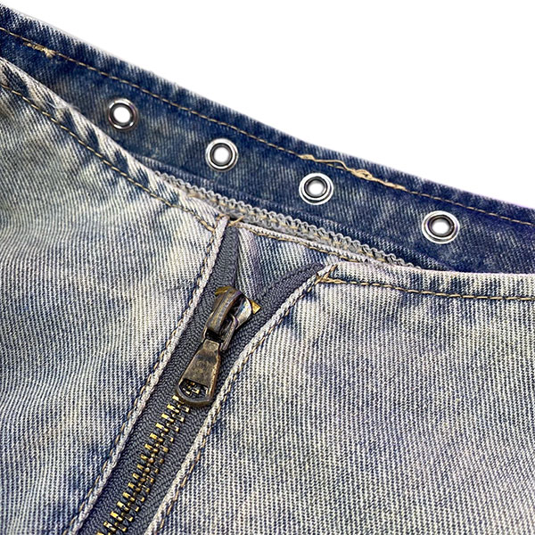WIDE BELT CROSS DENIM SKIRT