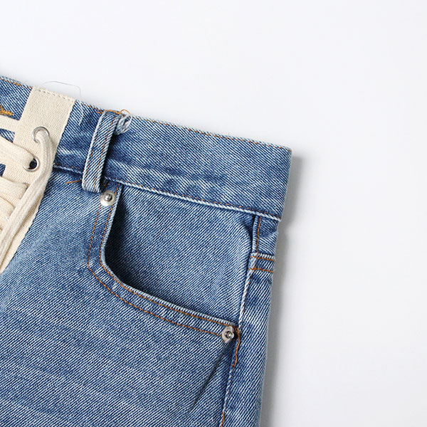LACE UP DAMAGE SHORTS
