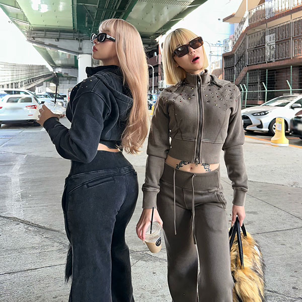 STUDS PIGMENT FLARE PANTS