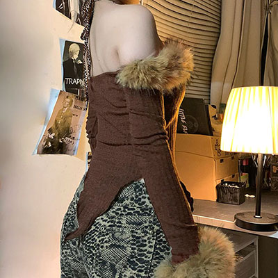 TRIM FUR OFF SHOULDER