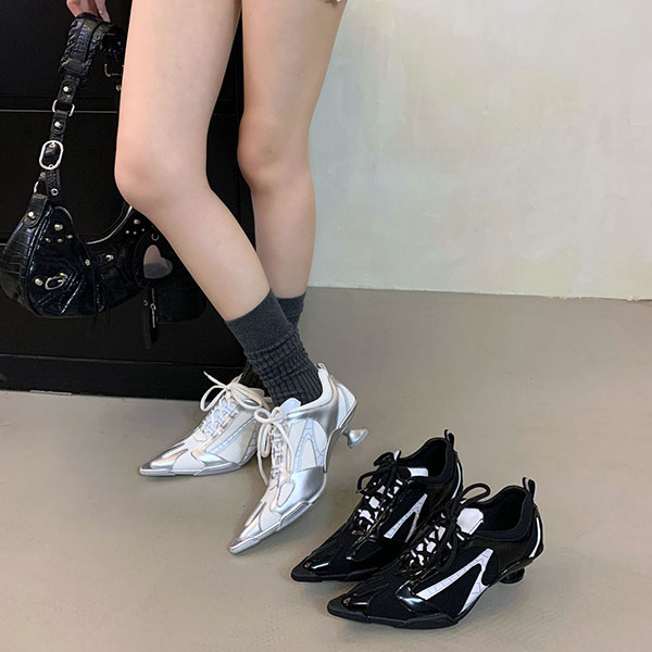 SPORTS POINTED TOE SHOES