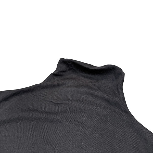 HOLLOW TURTLE NECK