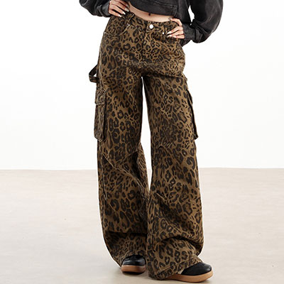 LEOPARD CARGO PANTS