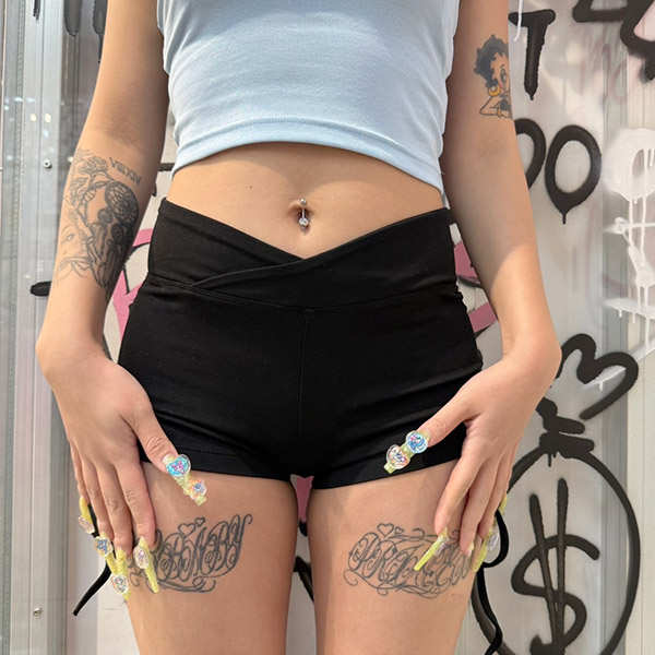 GATHER STRING SHORTS