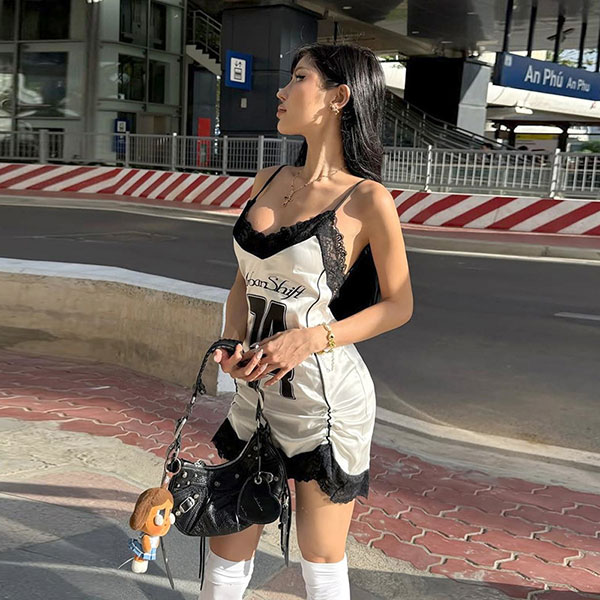 LACE SATIN SPORTS CAMISOLE